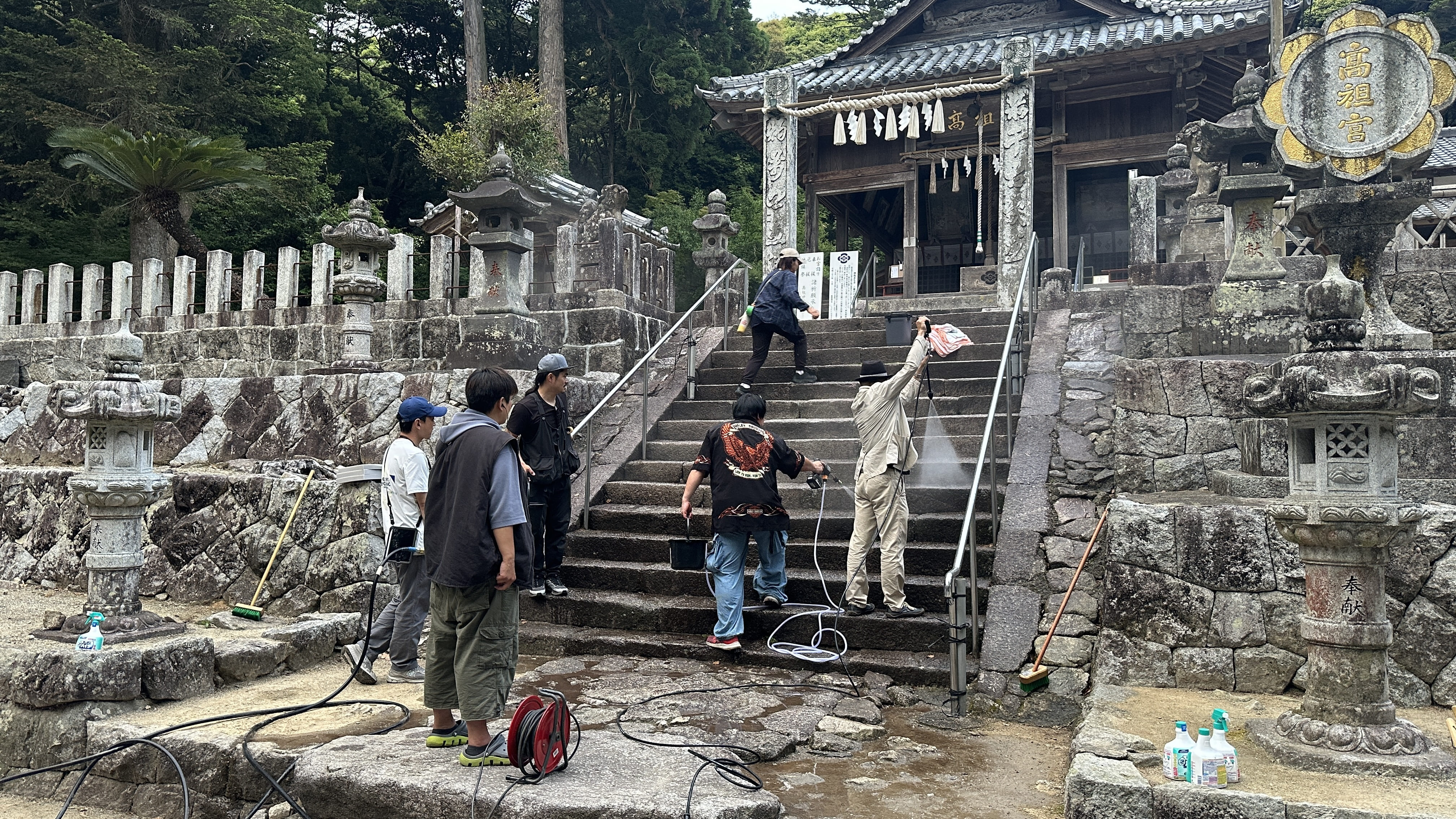 BTS 08
